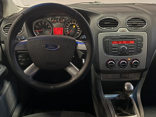 Ford Focus Comfort, 2010 года, пробег 242443 км