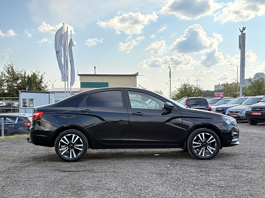 Lada (ВАЗ) Vesta Comfort Winter, 2020 года, пробег 106000 км