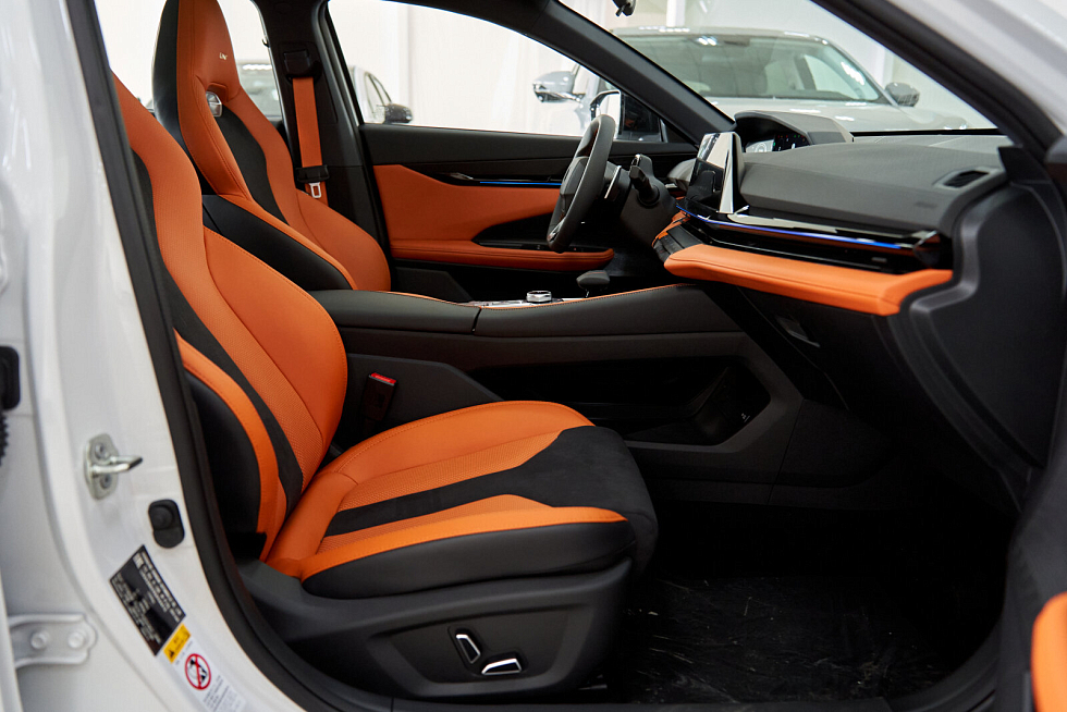 Changan UNI-V Техно, белый