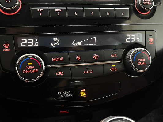 Nissan Rogue, 2017 года, пробег 125239 км