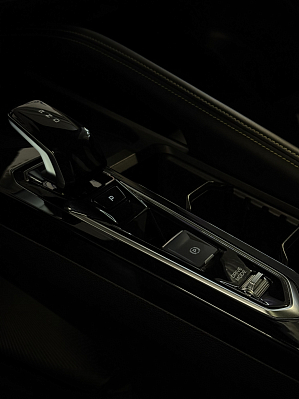 Geely Coolray Champion edition (Binyue Cool), 2023 года, пробег 27018 км
