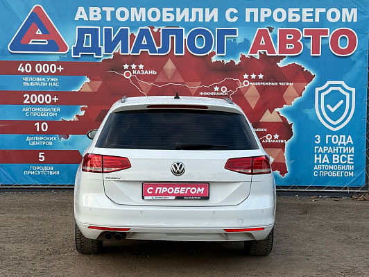 Volkswagen Passat Comfortline, 2018 года, пробег 242000 км