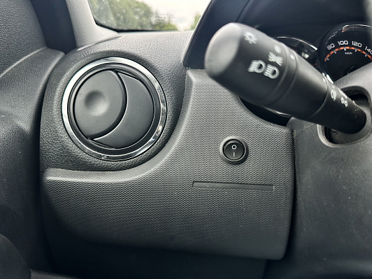 Lada (ВАЗ) Largus Comfort Multimedia Plus, 2023 года, пробег 32500 км