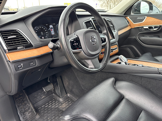 Volvo XC90 R-Design, 2020 года, пробег 80700 км