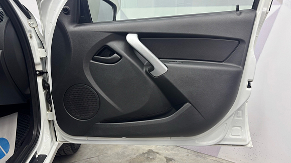 Lada (ВАЗ) Granta Comfort Optima Multimedia Glonass 21907-51-279, 2016 года, пробег 107765 км