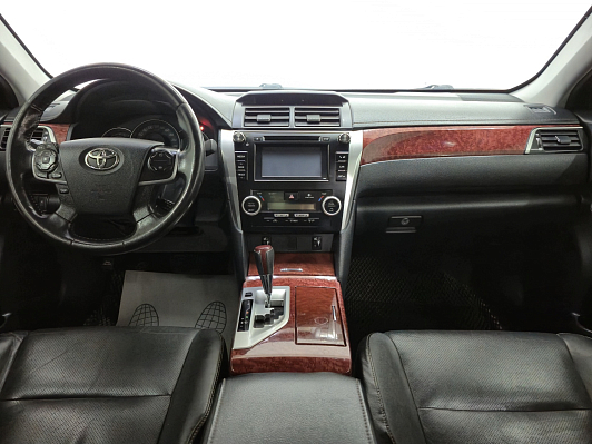 Toyota Camry, 2014 года, пробег 250000 км