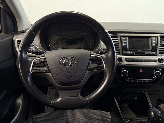 Hyundai Solaris Elegance, 2017 года, пробег 120400 км