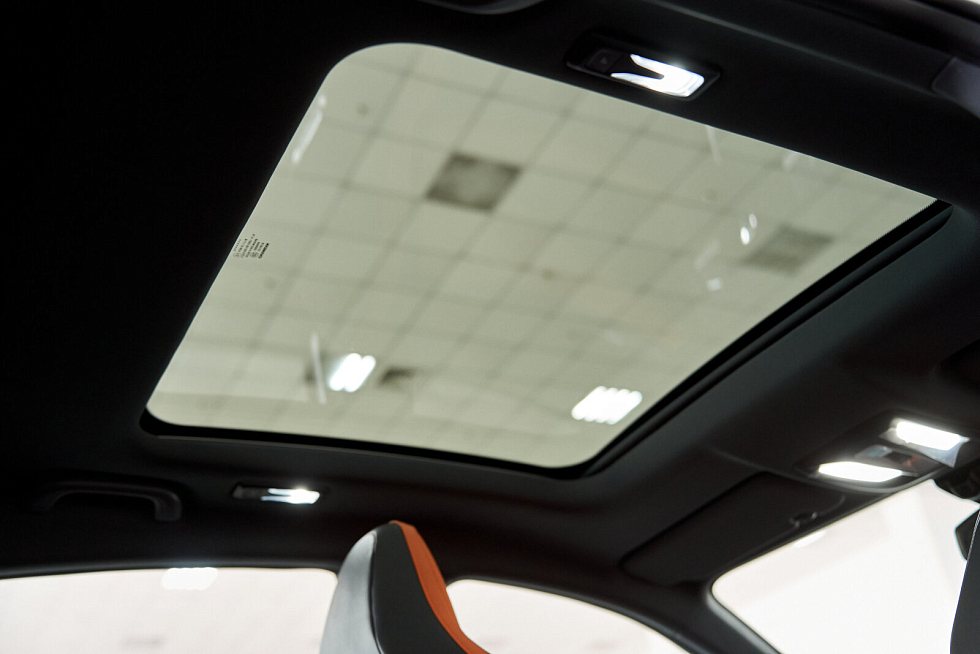 Changan UNI-V Luxe, белый