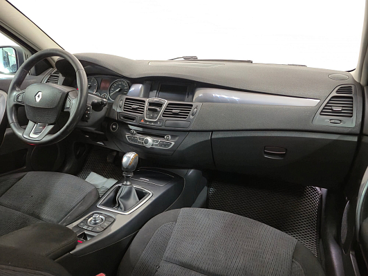 Renault Laguna, 2009 года, пробег 270739 км