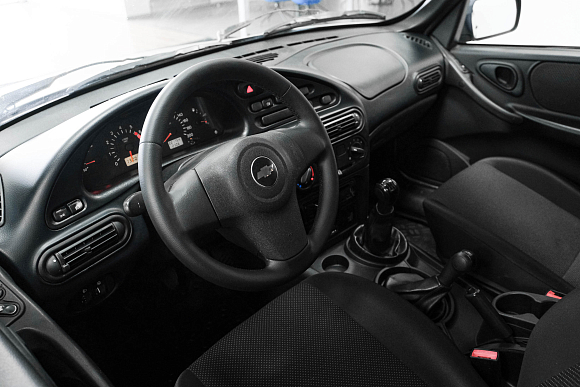 Chevrolet Niva LC, 2014 года, пробег 221000 км