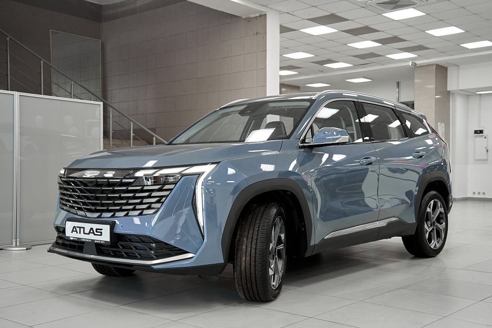 Geely Atlas Спорт, голубой