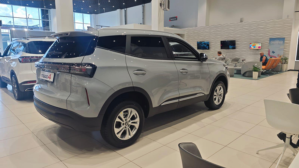 Chery Tiggo 4 CVT Line, серый