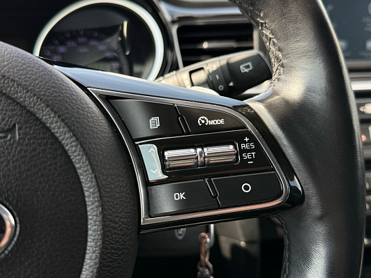 Kia Ceed Luxe, 2018 года, пробег 131153 км