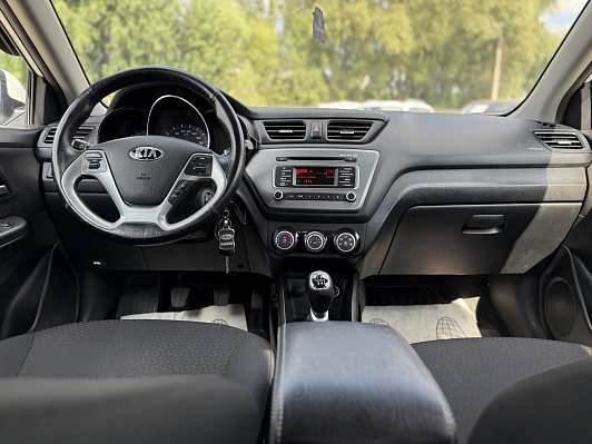 Kia Rio Comfort Аудио, 2016 года, пробег 142000 км