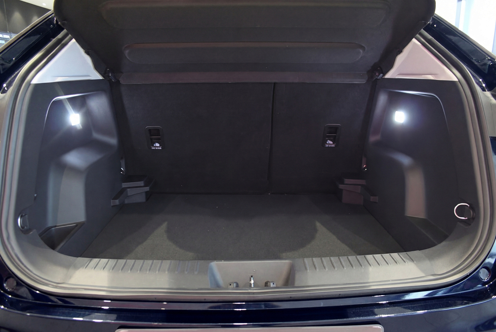 Omoda C5 Актив, черный