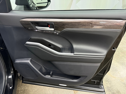 Toyota Highlander Supreme, 2026 года, пробег 67 км