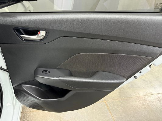 Hyundai Solaris Elegance, 2017 года, пробег 96754 км