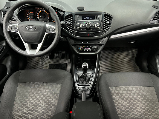 Lada (ВАЗ) Vesta Comfort, 2019 года, пробег 150000 км