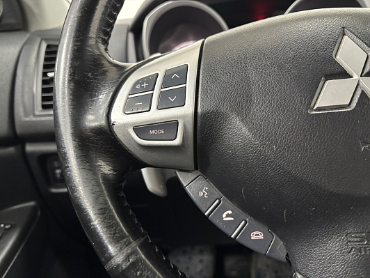 Mitsubishi ASX Ultimate, 2010 года, пробег 255748 км