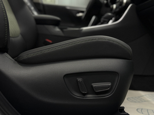 Toyota RAV4 Adventure Ultimate, 2025 года, пробег 40 км