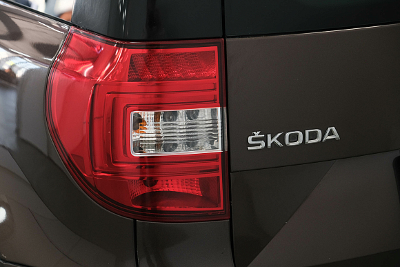 Skoda Yeti Ambition, 2015 года, пробег 124215 км