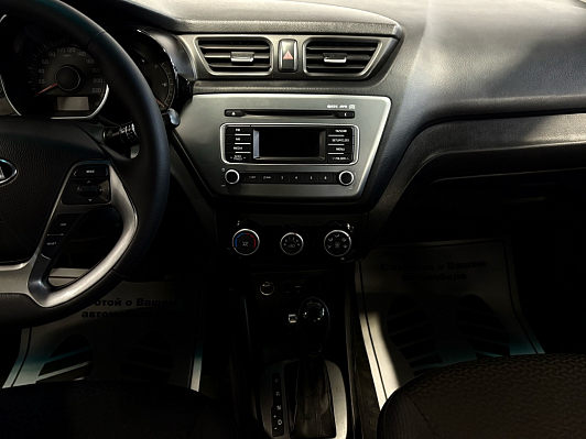 Kia Rio Comfort Аудио, 2016 года, пробег 230000 км