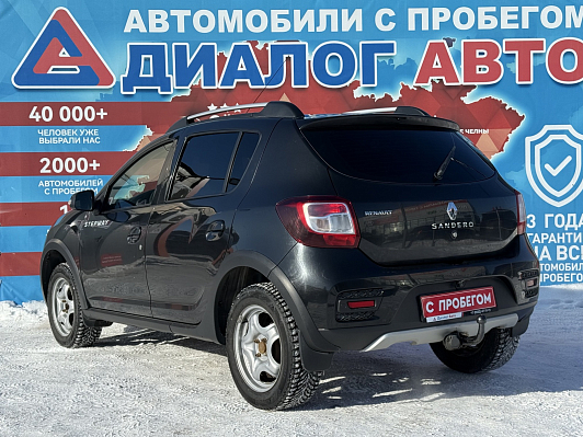 Renault Sandero Stepway Drive, 2019 года, пробег 120100 км