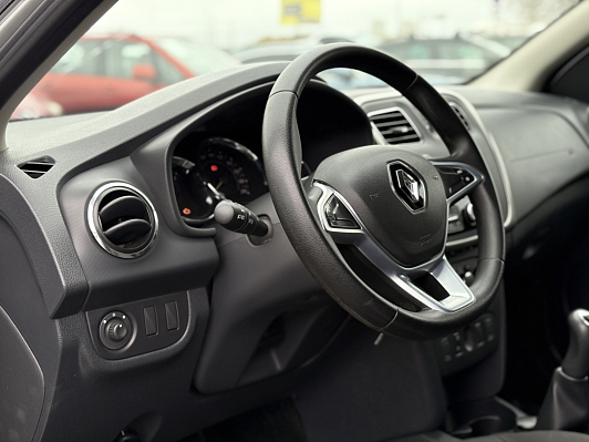 Renault Sandero Stepway Life, 2019 года, пробег 62658 км