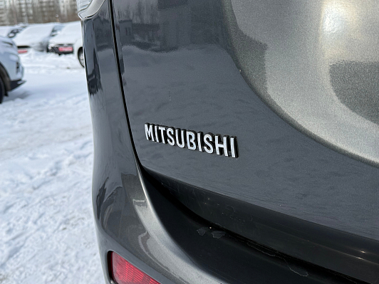 Mitsubishi Outlander Instyle, 2013 года, пробег 364136 км