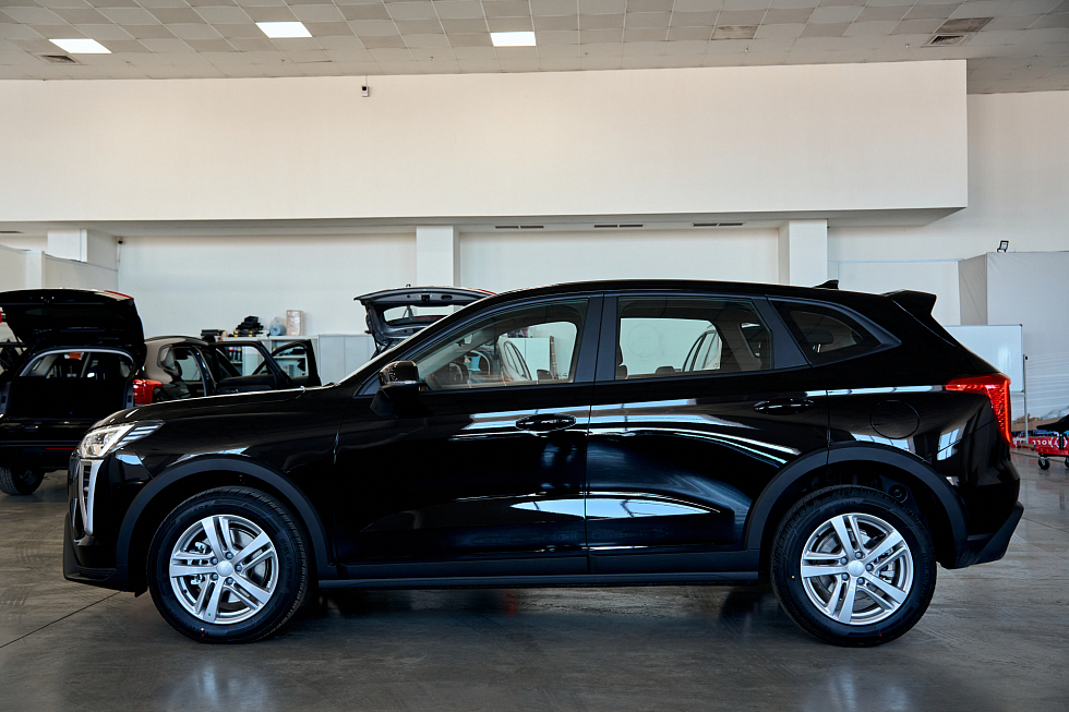 Haval Jolion Техно+, черный