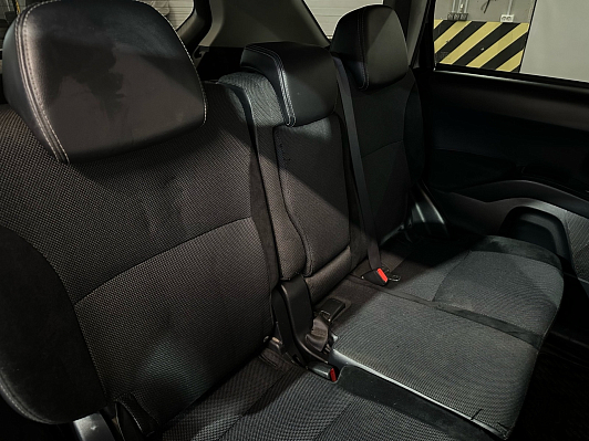 Peugeot 4007 Allure, 2011 года, пробег 159000 км