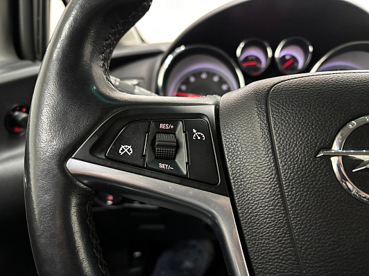 Opel Astra Cosmo, 2011 года, пробег 152947 км