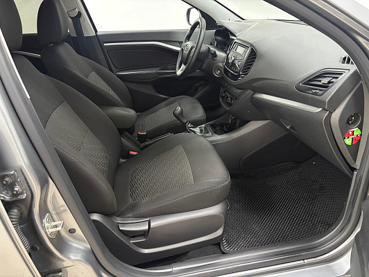 Lada (ВАЗ) Vesta Luxe Multimedia, 2018 года, пробег 114849 км