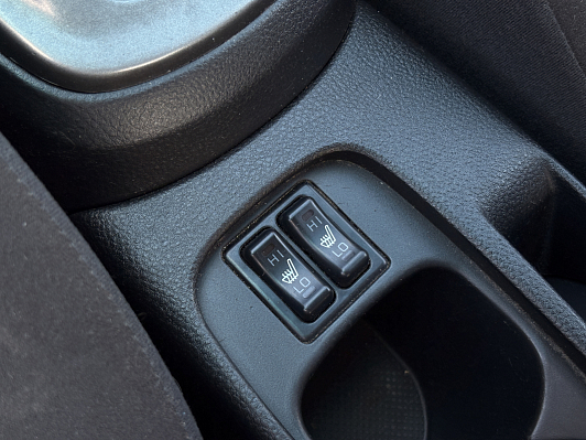 Mitsubishi Lancer, 2006 года, пробег 169340 км