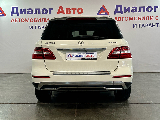 Mercedes-Benz M-Класс, 2011 года, пробег 313000 км