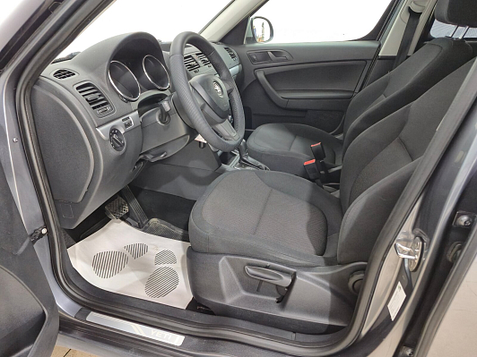 Skoda Yeti Active Outdoor, 2015 года, пробег 204349 км