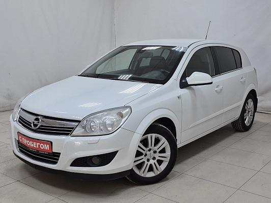 Opel Astra, 2011 года, пробег 234883 км