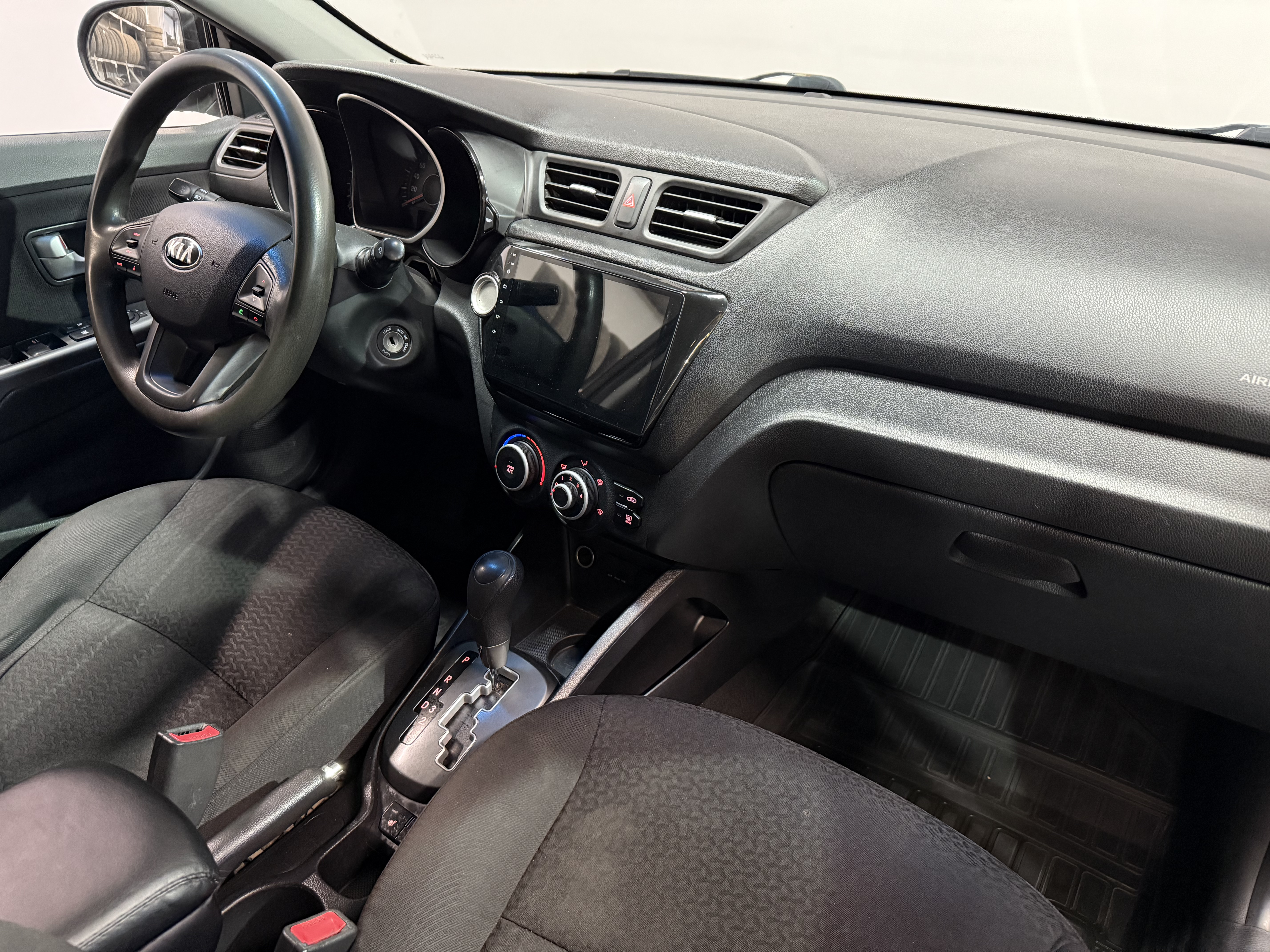 Kia Rio Luxe, 2013 года, пробег 161760 км