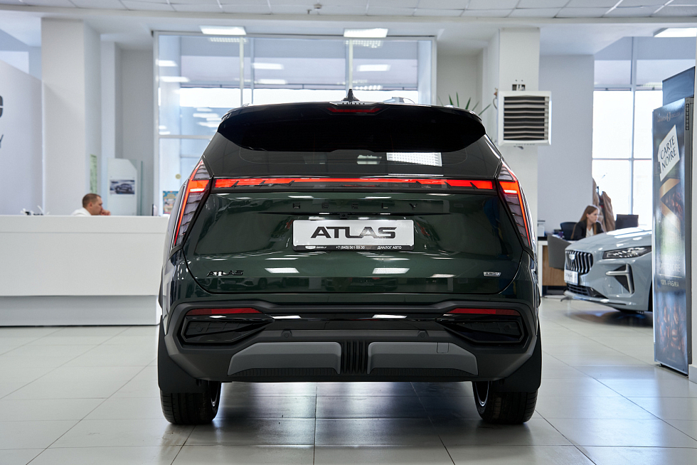 Geely Atlas Flagship, зеленый