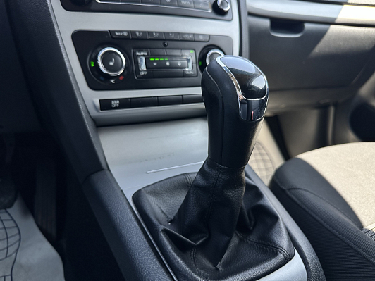 Skoda Octavia Elegance, 2012 года, пробег 211000 км
