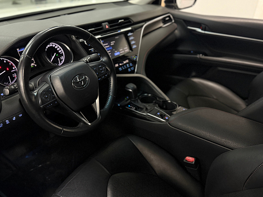 Toyota Camry S-Edition, 2020 года, пробег 80000 км