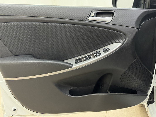 Hyundai Solaris Elegance, 2014 года, пробег 189098 км