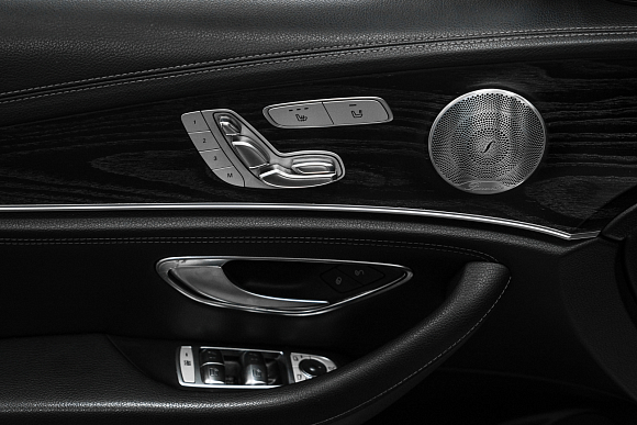 Mercedes-Benz E-Класс E 200 4MATIC Sport Plus, 2017 года, пробег 206334 км