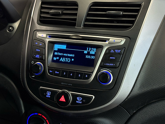 Hyundai Solaris Comfort, 2015 года, пробег 161000 км