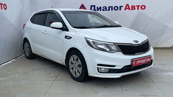 Kia Rio Luxe, 2016 года, пробег 120706 км