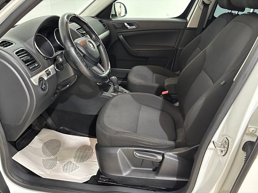 Skoda Yeti Style, 2017 года, пробег 193216 км