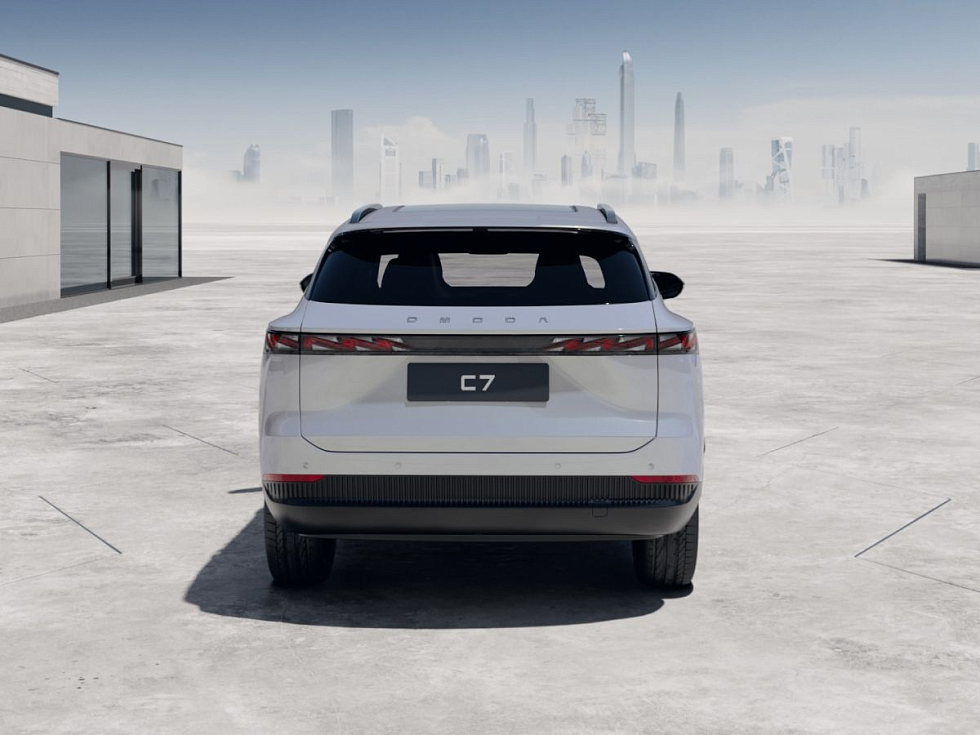 Omoda C7 Драйв, серебряный