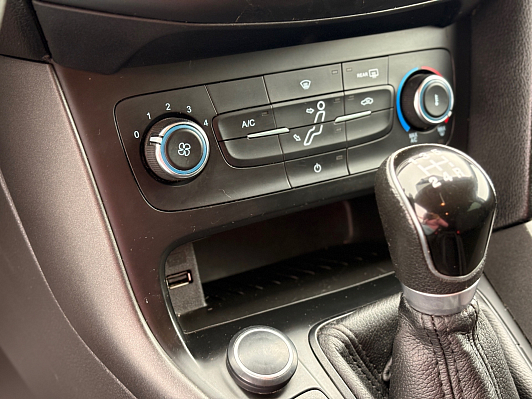 Ford Focus Ambiente, 2017 года, пробег 185200 км