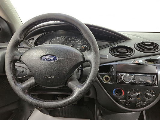 Ford Focus, 2004 года, пробег 215983 км
