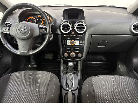 Opel Corsa Color Edition, 2012 года, пробег 138000 км